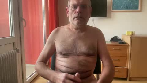 fkkmann1965 online show from December 6, 2:49 pm