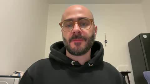 Fla is short for Flavio online show from November 30, 10:56 pm