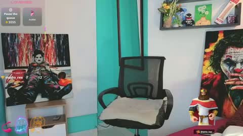 flowers109 online show from April 20, 11:51 pm