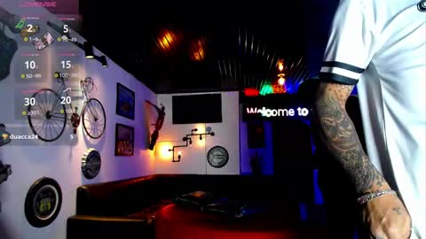 flyckers online show from April 23, 12:29 pm