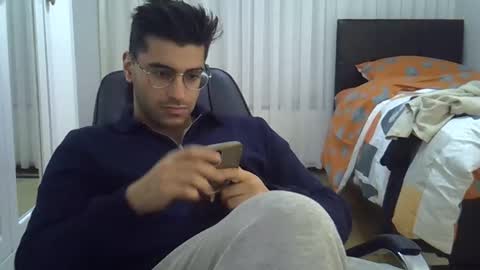 fortiori8 online show from November 17, 9:18 pm