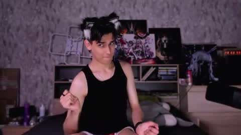 Foxicfu online show from July 6, 5:48 pm