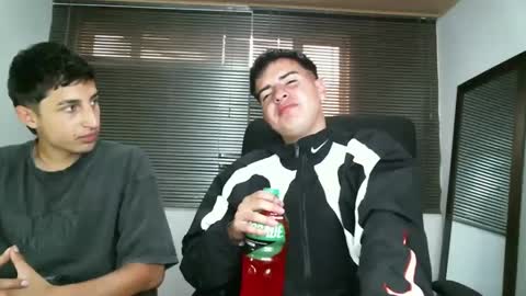 Snapshot of franccesco_699 chatting on September 11, 9:14 pm franccesco_699 online show from September 11, 9:14 pm
