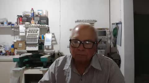 francisco727 online show from April 6, 11:11 am