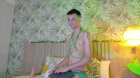 Snapshot of franco_boys chatting on September 24, 8:40 pm Franco online show from September 24, 8:40 pm