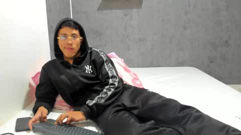Snapshot of franco_demons_ chatting on December 22, 4:59 pm Franco online show from December 22, 4:59 pm
