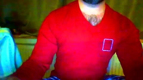 Snapshot of frank84848 chatting on January 4, 10:34 pm Frank online show from January 4, 10:34 pm