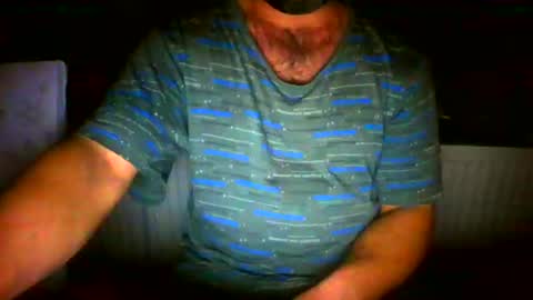 Snapshot of frank84848 chatting on January 3, 10:51 pm Frank online show from January 3, 10:51 pm