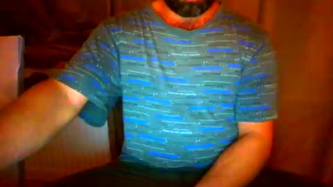 Snapshot of frank84848 chatting on December 23, 9:29 pm Frank online show from December 23, 9:29 pm