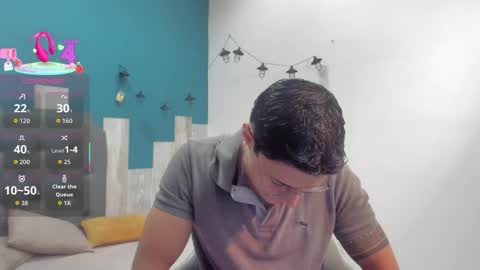 Snapshot of frank_millers chatting on October 15, 7:32 pm Frank online show from October 15, 7:32 pm