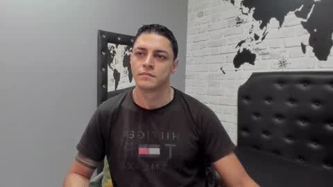 Frank online show from November 19, 8:09 pm