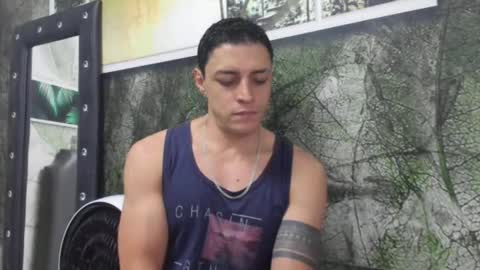 Snapshot of frank_millers chatting on September 19, 5:35 pm Frank online show from September 19, 5:35 pm