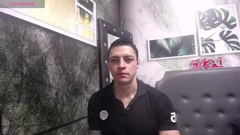 Snapshot of frank_millers chatting on February 11, 12:27 pm Frank online show from February 11, 12:27 pm