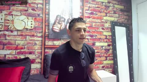 Snapshot of frank_millers chatting on January 27, 11:54 am Frank online show from January 27, 11:54 am