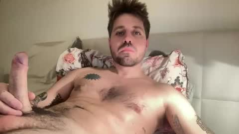 thegoodandbiiig online show from November 22, 6:40 pm