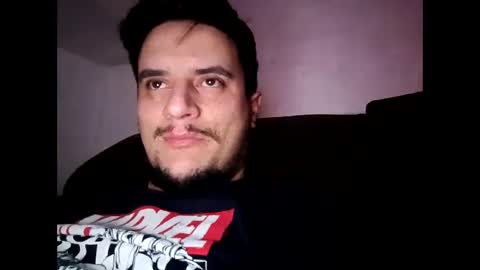 Snapshot of fraromeo2 chatting on January 15, 8:48 pm fraromeo2 online show from January 15, 8:48 pm