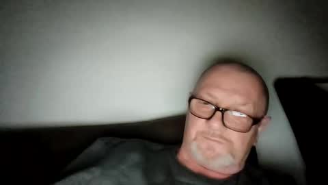 Wolfi online show from February 22, 7:21 am