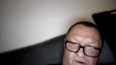 Snapshot of frauenfeind1 chatting on February 3, 2:34 pm Wolfi online show from February 3, 2:34 pm