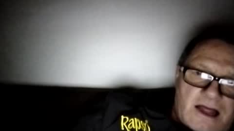 Wolfi online show from November 9, 7:01 am