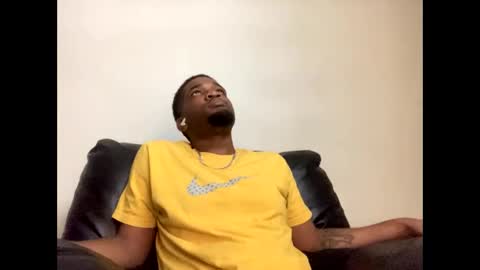 Freakybubba online show from February 2, 1:45 am