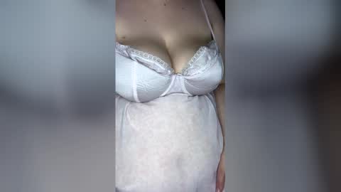 freakyycouplexxx online show from May 23, 3:12 am