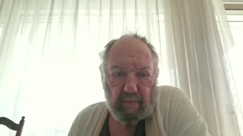 Snapshot of fredaldavid chatting on September 12, 9:53 am David Fredal online show from September 12, 9:53 am