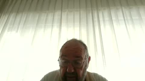 Snapshot of fredaldavid chatting on January 23, 9:39 am David Fredal online show from January 23, 9:39 am