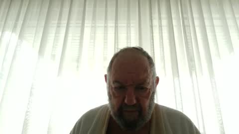 Snapshot of fredaldavid chatting on January 18, 10:28 am David Fredal online show from January 18, 10:28 am