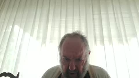 Snapshot of fredaldavid chatting on September 10, 8:57 am David Fredal online show from September 10, 8:57 am