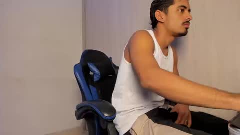 JOSSY online show from March 17, 2:08 pm