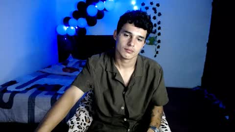 Snapshot of freddy_romans2 chatting on October 19, 3:00 am freddy romans online show from October 19, 3:00 am