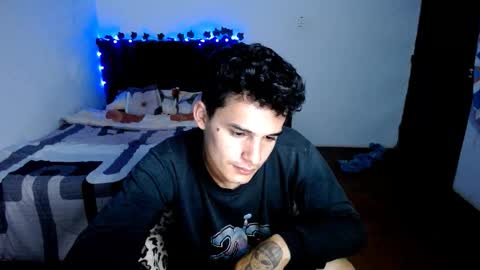Snapshot of freddy_romans2 chatting on September 23, 4:01 am freddy romans online show from September 23, 4:01 am