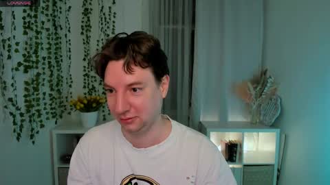 freddymacjoy online show from June 5, 12:04 am