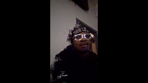 freddymack6969 online show from April 18, 9:11 am