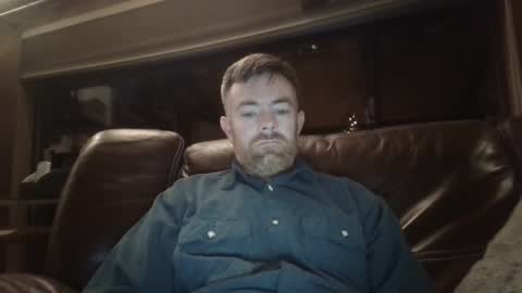 Snapshot of freddypj chatting on December 4, 2:53 am Freddy online show from December 4, 2:53 am