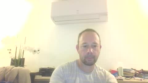 fredodu41 online show from June 3, 4:03 am