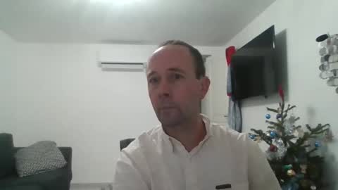 fredodu41 online show from December 2, 5:13 pm