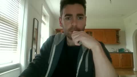 Snapshot of frenchbdmaninlondon chatting on December 4, 12:25 pm Horny Paul online show from December 4, 12:25 pm
