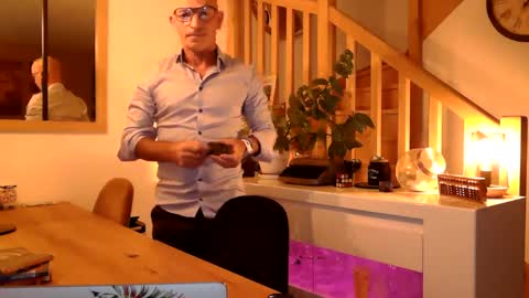 Frenchdaddylove online show from June 2, 6:42 pm