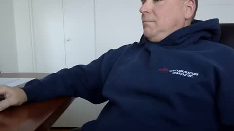Snapshot of frenchrickdaddy chatting on December 10, 8:05 pm Rick online show from December 10, 8:05 pm