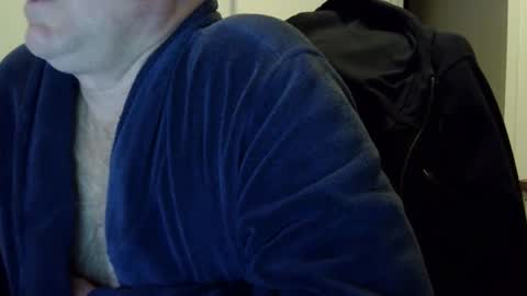 Snapshot of frenchrickdaddy chatting on January 31, 12:06 am Rick online show from January 31, 12:06 am