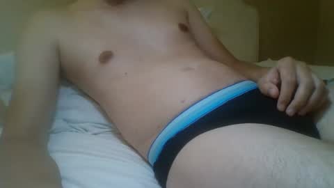 friendly_frank_18 online show from August 8, 1:29 pm