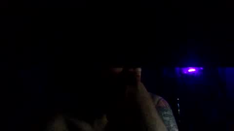 Snapshot of frog69man chatting on October 8, 4:06 am Watch me cum online show from October 8, 4:06 am