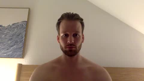 frozenyoga online show from March 12, 11:34 pm