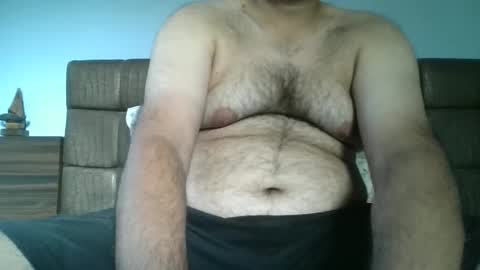 Snapshot of fruti_loops chatting on January 18, 9:56 am fruti loops Bull online show from January 18, 9:56 am