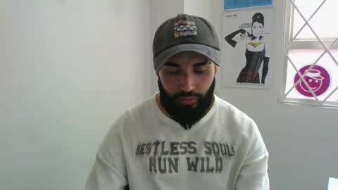 Jestevan online show from May 14, 2:26 pm