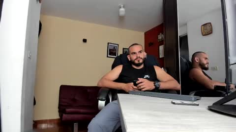 SERGIO THE SEX LAWYER online show from June 5, 3:55 am