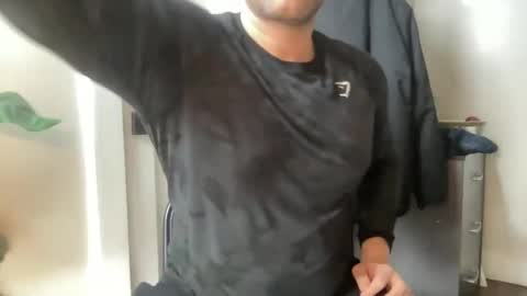 Snapshot of fuckyeahcoach chatting on March 9, 5:06 pm Muscle Bear Jock in Training online show from March 9, 5:06 pm