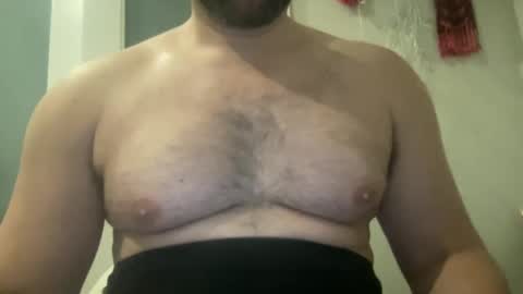 Snapshot of fuckyeahcoach chatting on December 28, 10:36 am Muscle Bear Jock in Training online show from December 28, 10:36 am