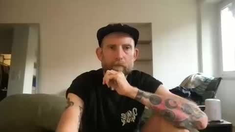 Snapshot of fugazixx chatting on September 23, 9:52 am fugazixx online show from September 23, 9:52 am